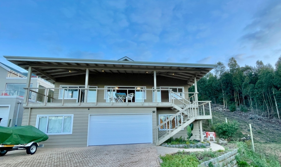 5 Bedroom Property for Sale in Narnia Western Cape